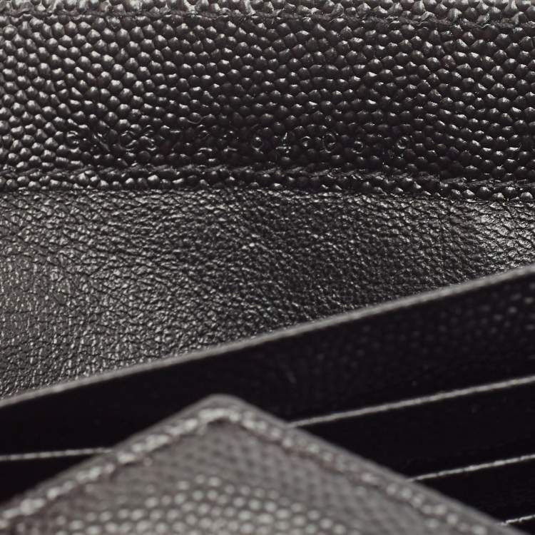 مملوكة مسبقًا Saint Laurent Black Matelassé Leather Monogram Flap Continental Wallet
