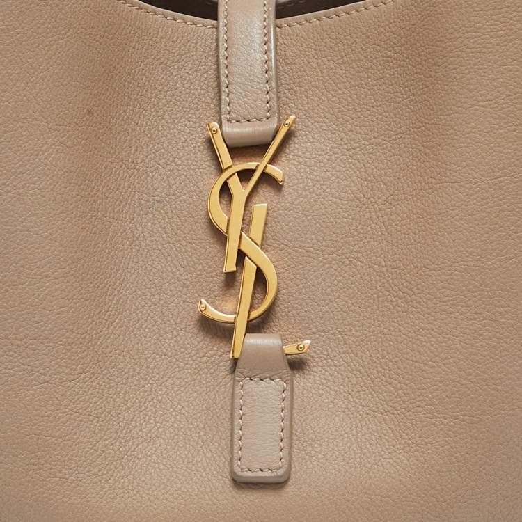 Pre Owned Saint Laurent Beige Leather Small LE 5 À 7 Shoulder Bag
