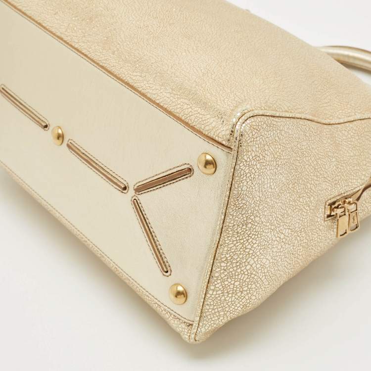 Pre Owned Saint Laurent Gold Textured Leather Medium Majorelle Bag