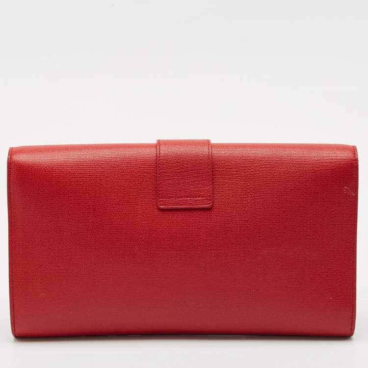 مملوكة مسبقًا Saint Laurent Red Texured Leather Y Line Clutch