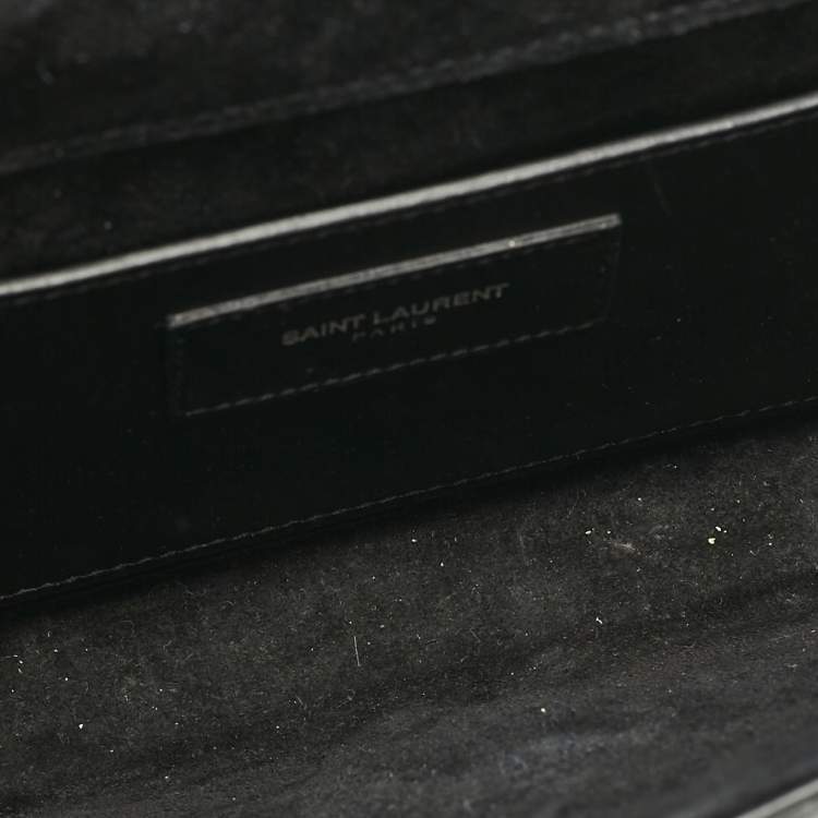 مملوكة مسبقًا Saint Laurent Black Ceramic Effect Leather Cassandre Tassel Clutch