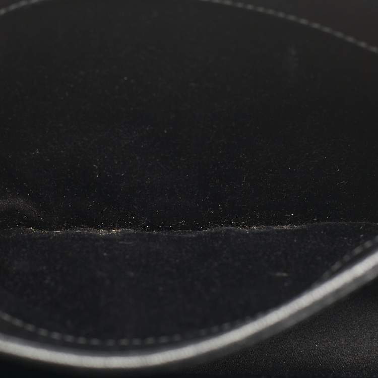 مملوكة مسبقًا Saint Laurent Black Leather Medium Chyc Flap Bag