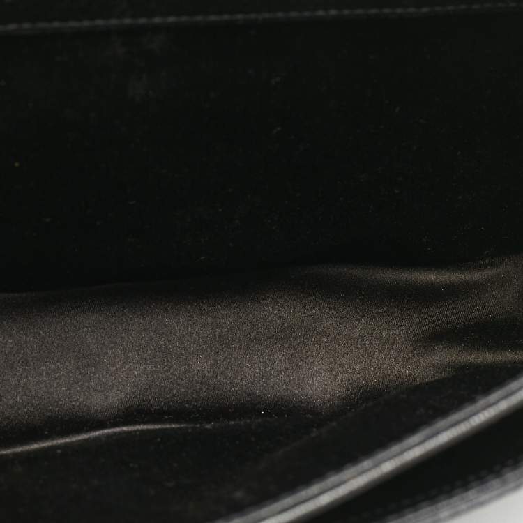 مملوكة مسبقًا Saint Laurent Black Leather Medium Chyc Flap Bag
