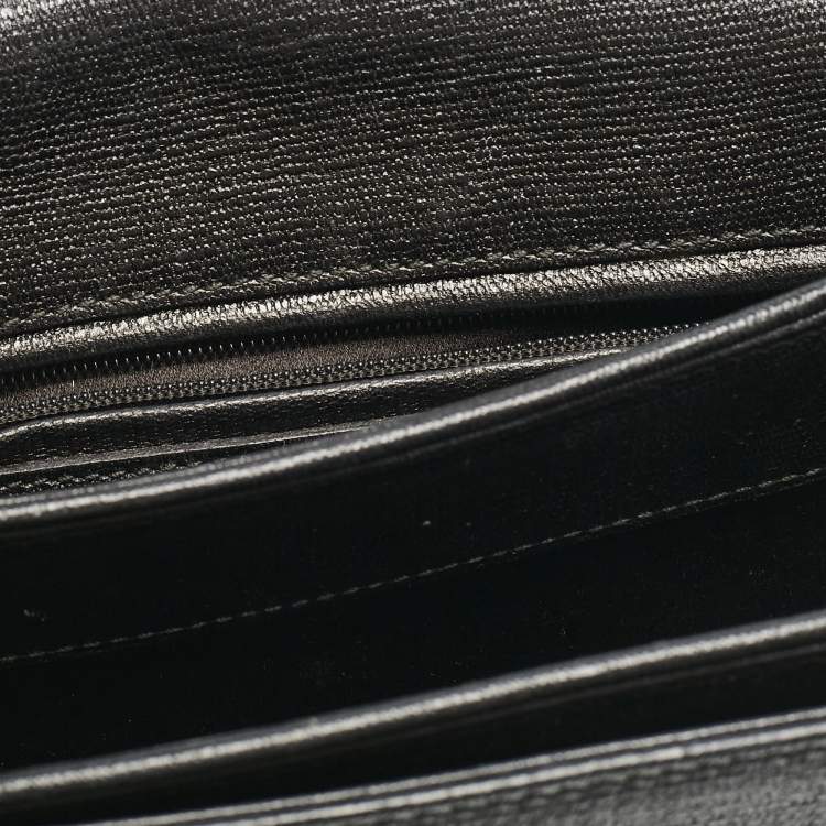 مملوكة مسبقًا Saint Laurent Black Leather Medium Chyc Flap Bag
