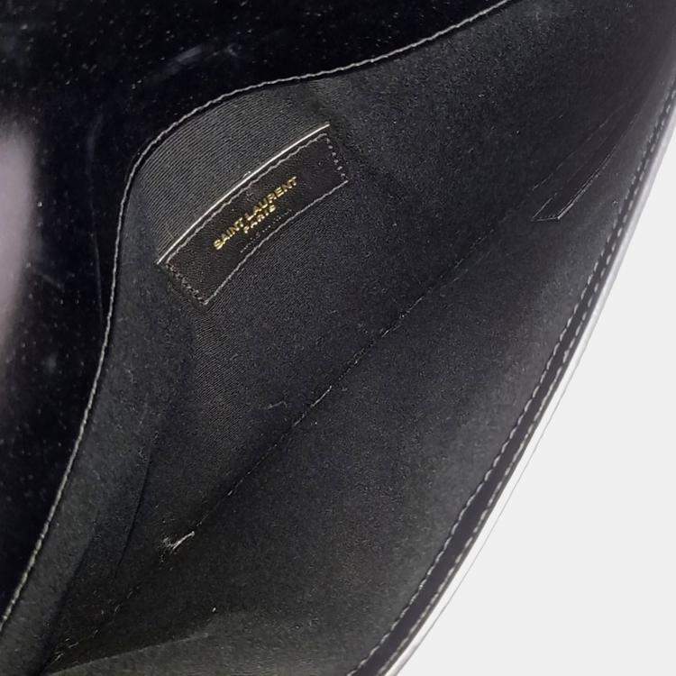 مملوكة مسبقًا Saint Laurent Paris Black Leather Uptown Clutch