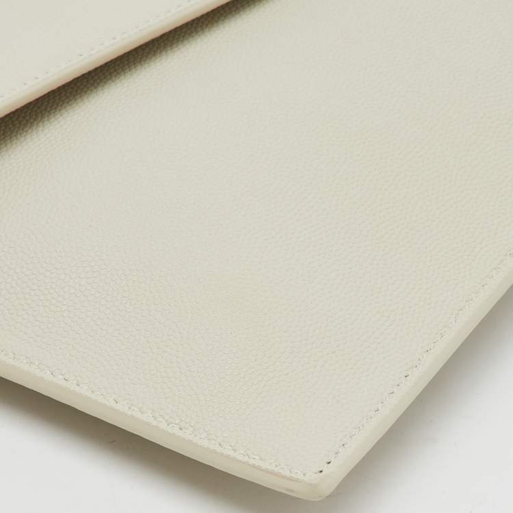 مملوكة مسبقًا Saint Laurent Cream Leather Uptown Pouch Clutch