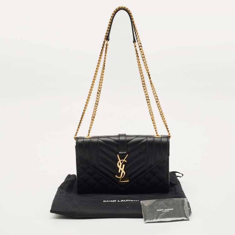 مملوكة مسبقًا Saint Laurent Black Mixed Quilted Leather Small Envelope Flap Shoulder Bag