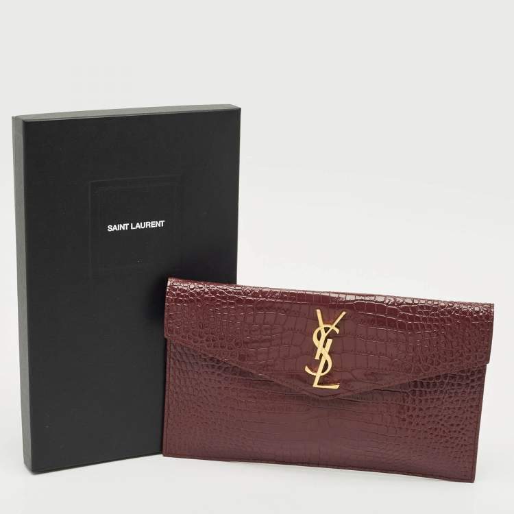مملوكة مسبقًا Saint Laurent Burgundy Croc Embossed Leather Medium Uptown Clutch