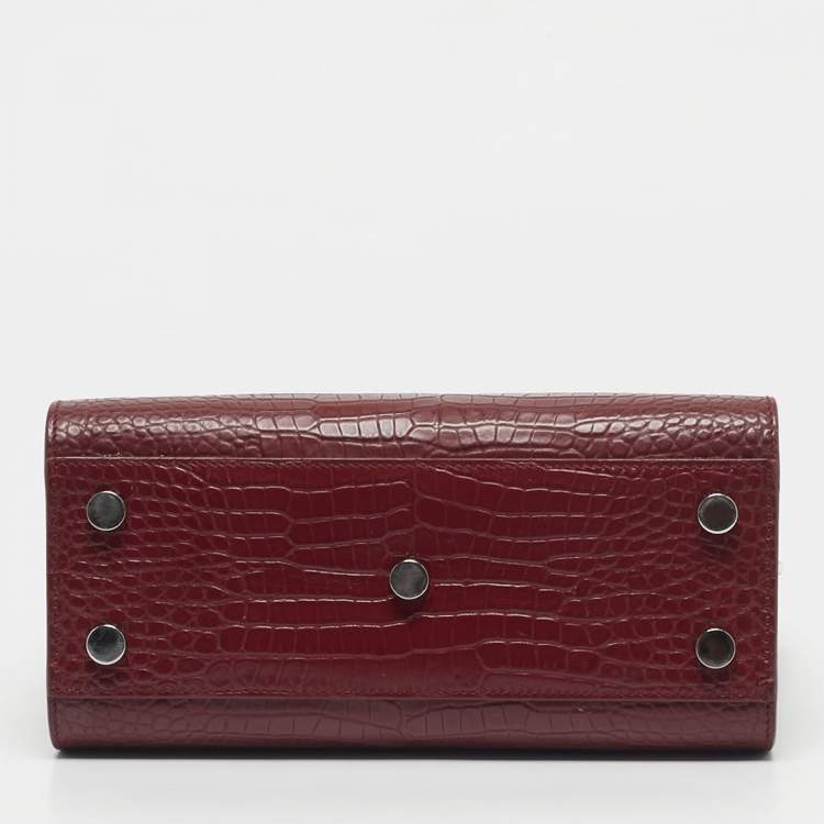 مملوكة مسبقًا Saint Laurent Red Croc Embossed Leather Nano Classic Sac De Jour Tote