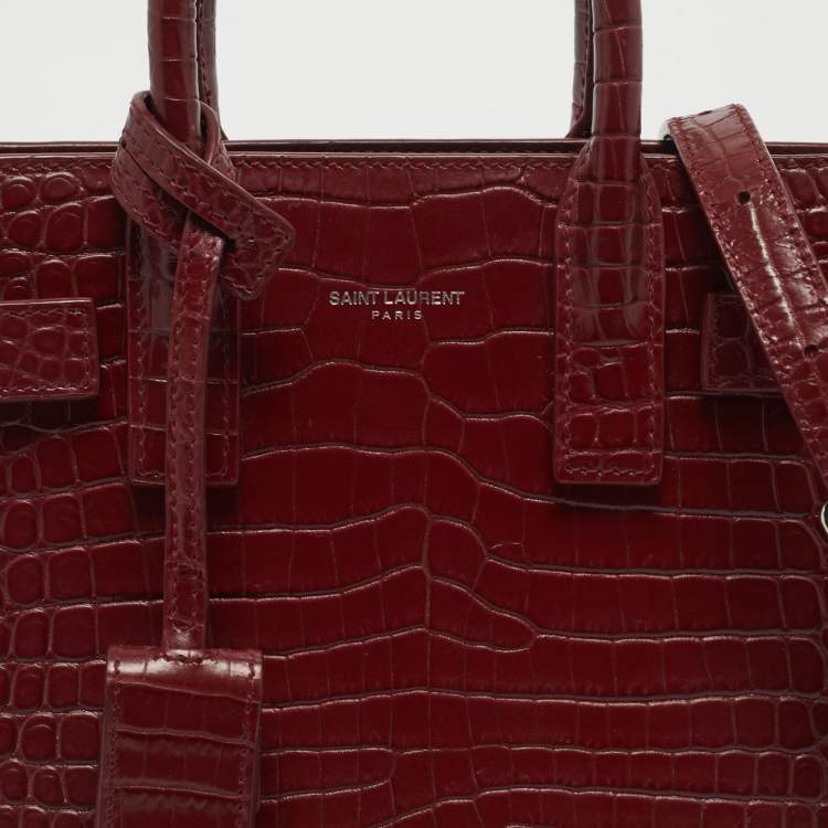 مملوكة مسبقًا Saint Laurent Red Croc Embossed Leather Nano Classic Sac De Jour Tote