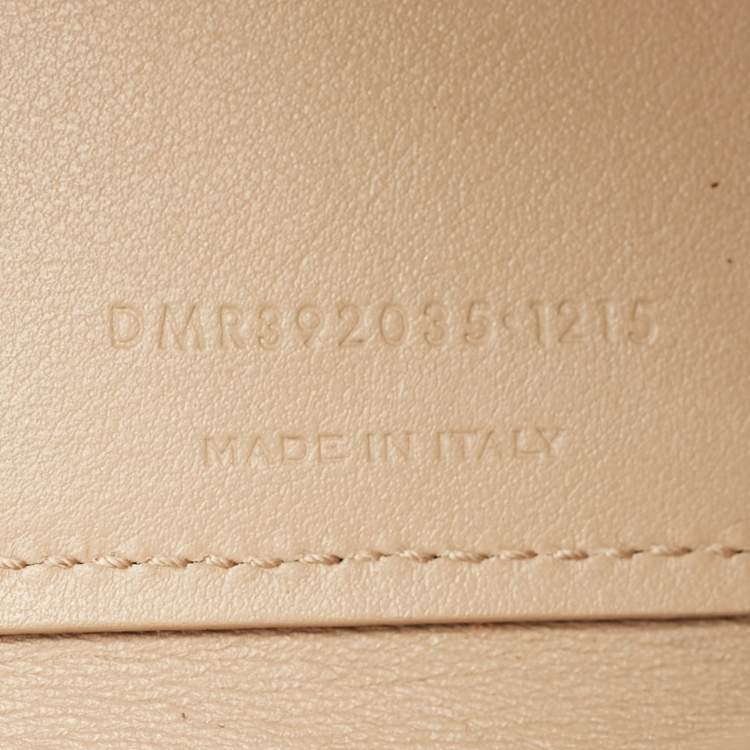 Pre Owned Saint Laurent Beige Leather Nano Classic Sac De Jour Tote
