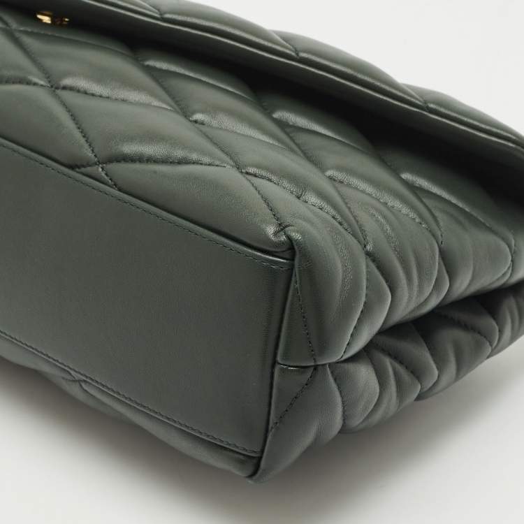 مملوكة مسبقًا Saint Laurent Dark Green Quilted Leather Puffer Sade Envelope Clutch