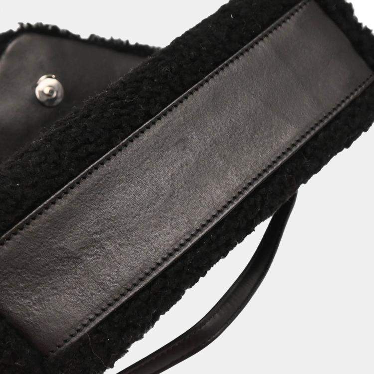 Pre Owned Saint Laurent Black Loulou Shearling Toy Bag Shoulder Bag
