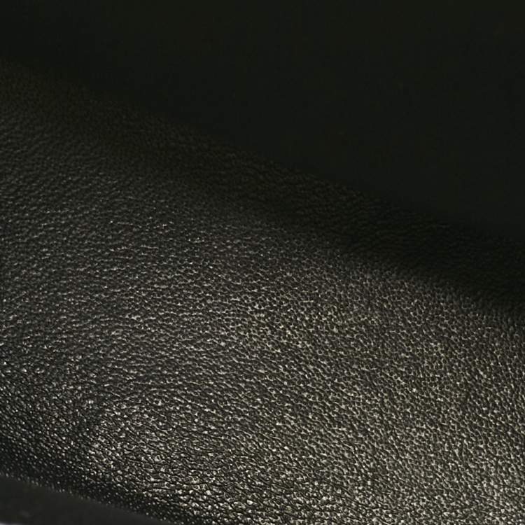 Pre Owned Saint Laurent Gold Leather Chrissie Shoulder Bag