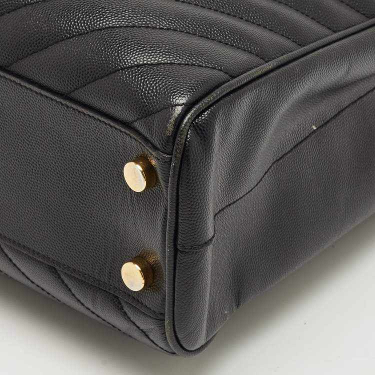 Pre Owned Saint Laurent Black Matelasse Leather Cassandre Shopper Tote