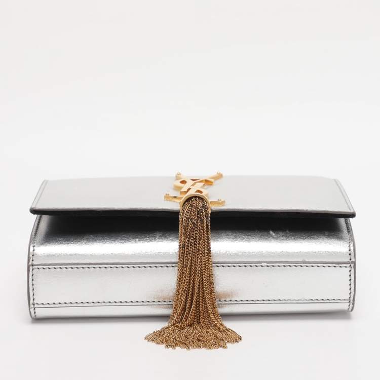 مملوكة مسبقًا Saint Laurent Paris Silver Metallic Leather Small Kate Shoulder Bag