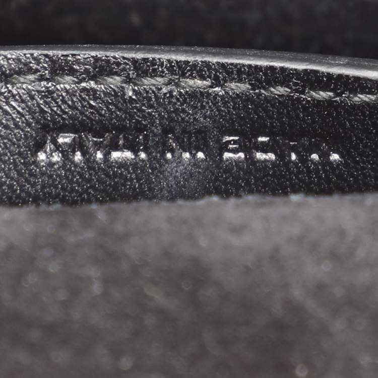 مملوكة مسبقًا Saint Laurent Paris Silver Metallic Leather Small Kate Shoulder Bag