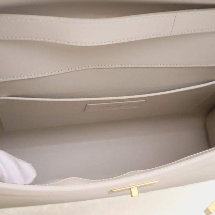 Pre Owned Saint Laurent Medium Leather Manhattan Shoulder Bag