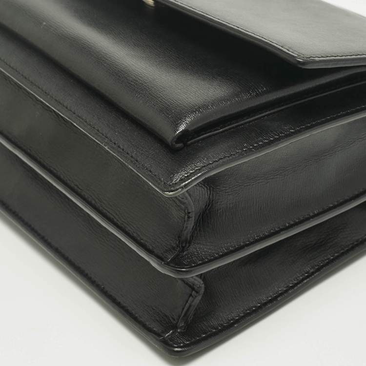 Pre Owned Saint Laurent Black Leather Medium Sunset Shoulder Bag