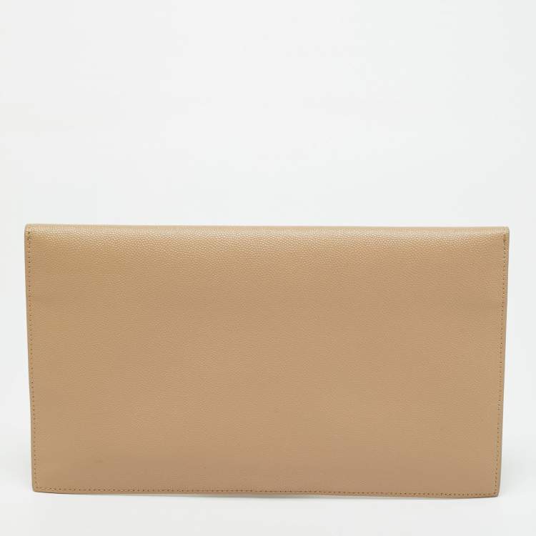 مملوكة مسبقًا Saint Laurent Beige Leather Uptown Clutch
