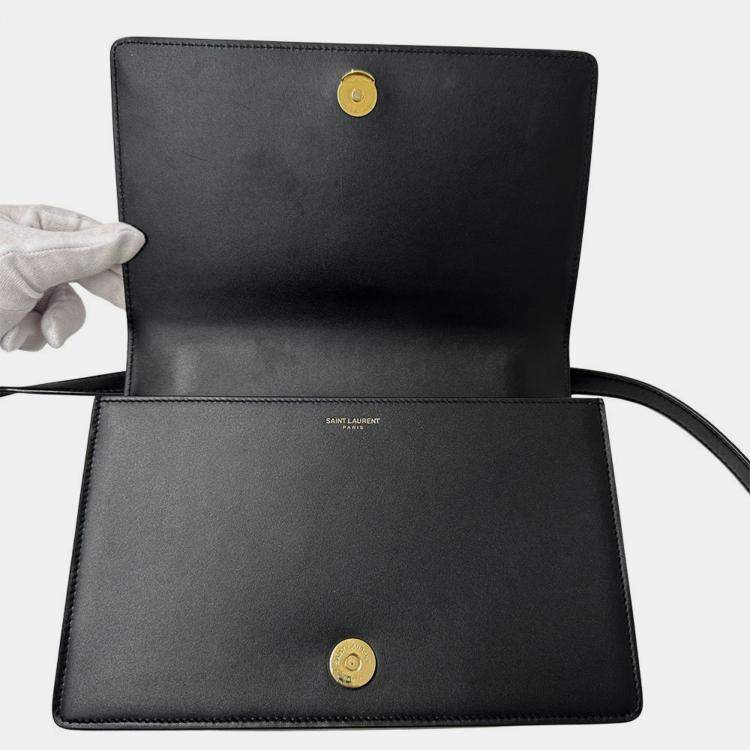 مملوكة مسبقًا Saint Laurent Cassandra Logo Satchel Shoulder Bag In Black Leather With An Accordion Flap.