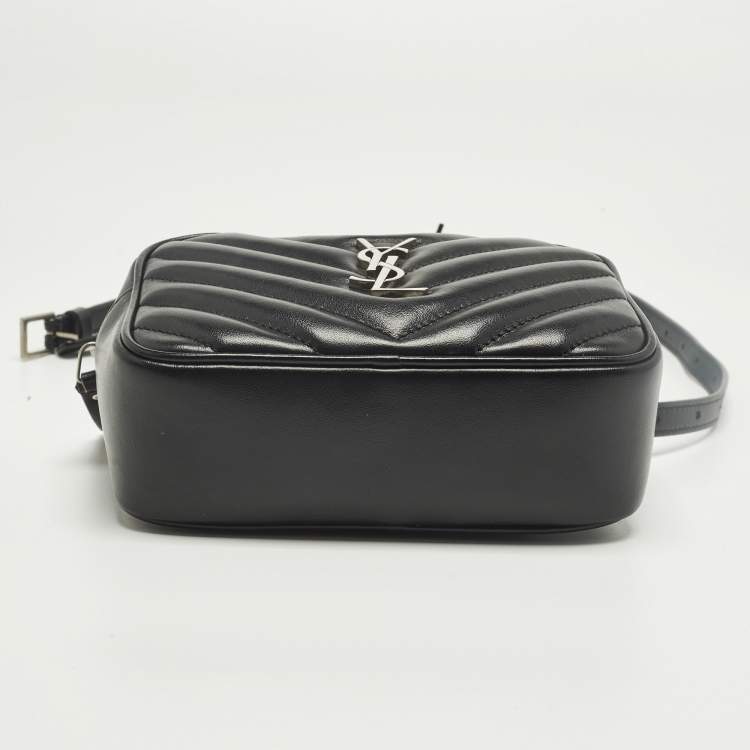 Pre Owned Saint Laurent Lou Black Matelasse Leather Belt Bag