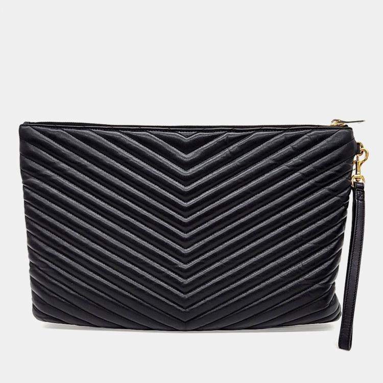 مملوكة مسبقًا Saint Laurent Paris Black Leather Monogram Clutch