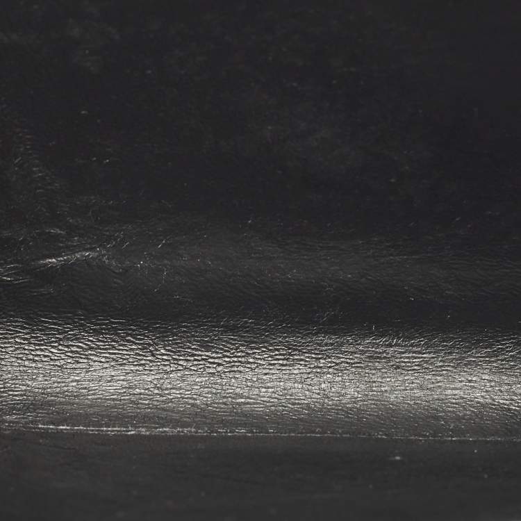 Pre Owned Saint Laurent Uptown Black Leather Wallet On Chain