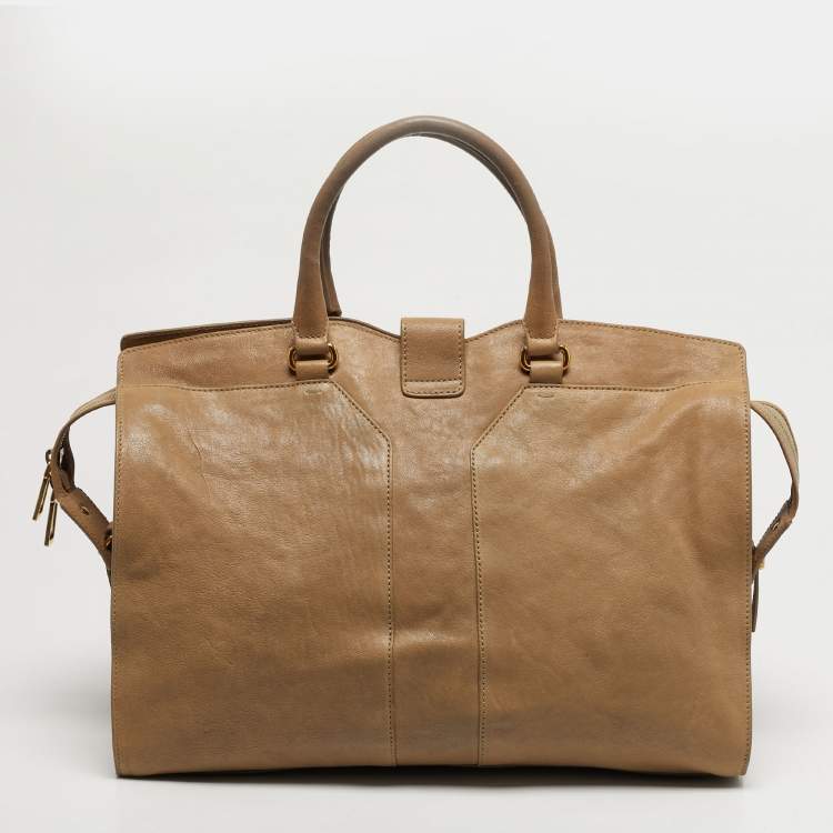 Pre Owned Saint Laurent Cabas Chyc Large Beige Leather Tote