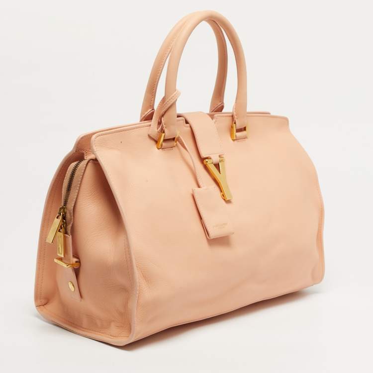 مملوكة مسبقًا Saint Laurent Cabas Chyc Medium Peach Leather Tote