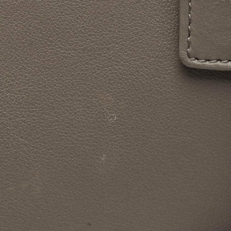 Pre Owned Saint Laurent Classic Sac De Jour Baby Grey Leather Tote