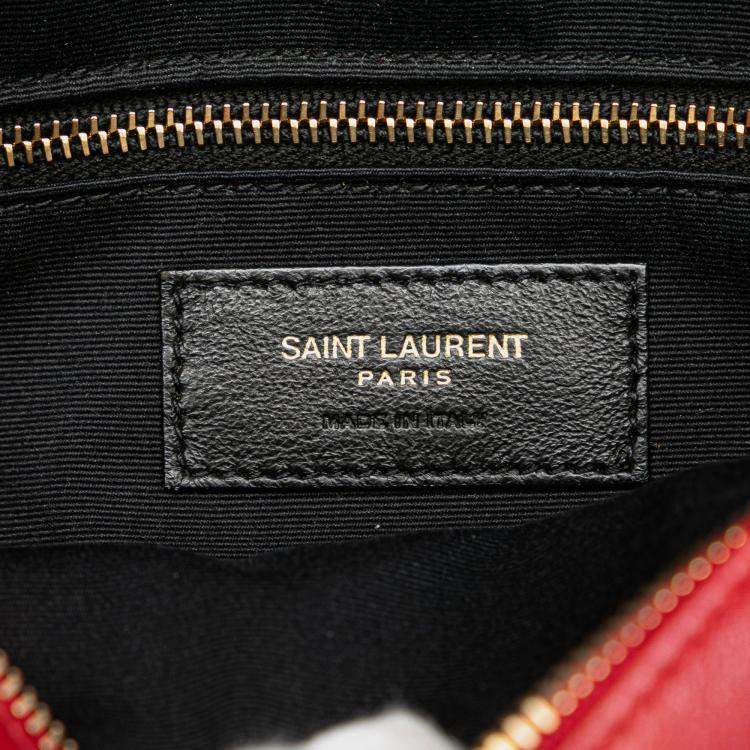 مملوكة مسبقًا Saint Laurent Paris Red Quilted Lambskin Victoire Camera Bag