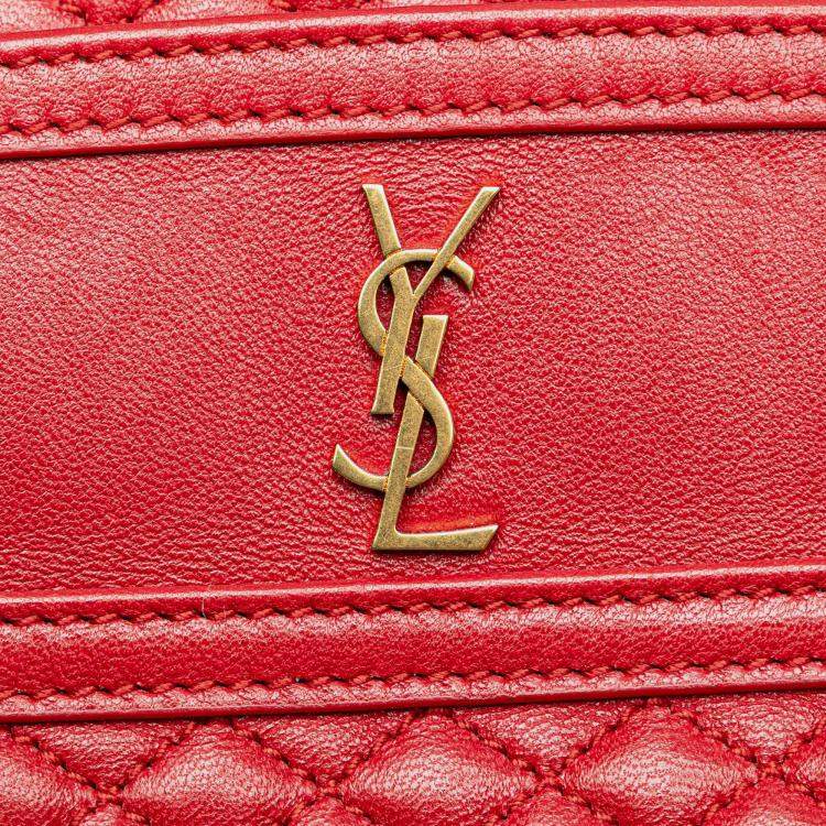 مملوكة مسبقًا Saint Laurent Paris Red Quilted Lambskin Victoire Camera Bag