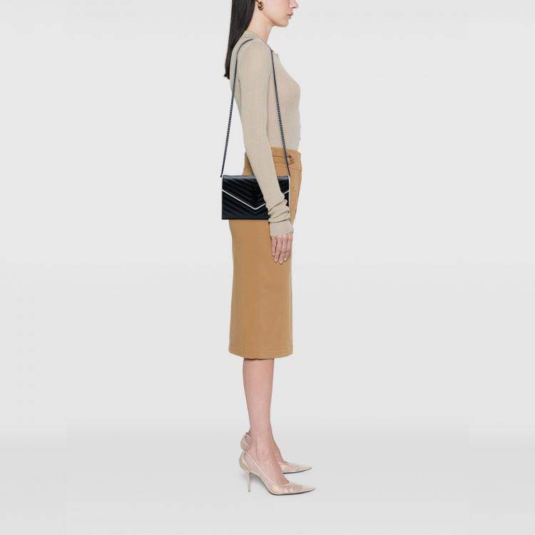 Pre Owned Saint Laurent Paris Black Grain De Poudre Matelasse Chevron Monogram Chain Wallet