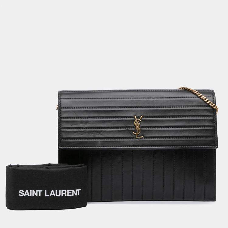 مملوكة مسبقًا Saint Laurent Paris Black Quilted Calfskin Victoire Chain Crossbody