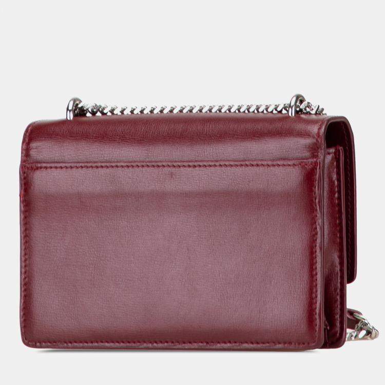 مملوكة مسبقًا Saint Laurent Paris Red Calfskin Monogram Sunset Chain Wallet