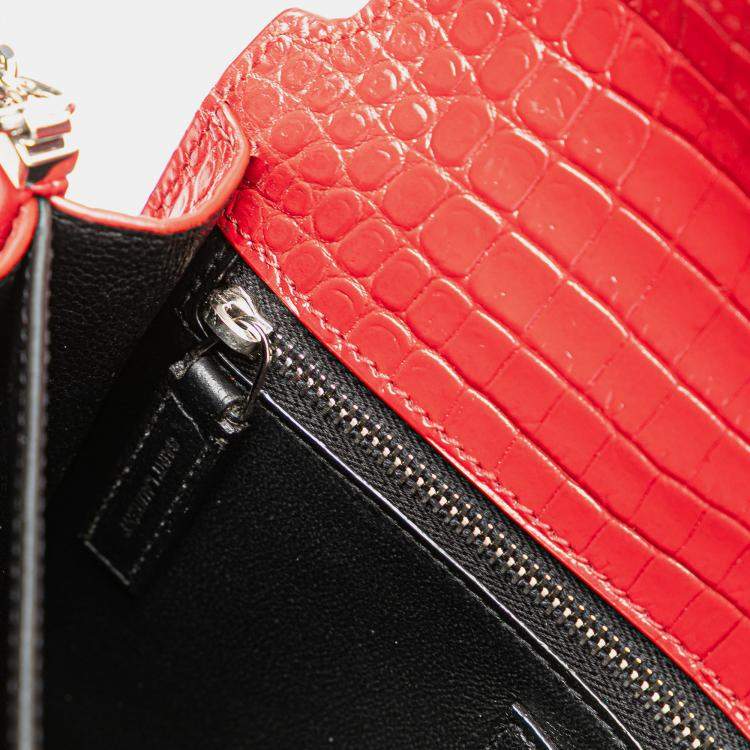 مملوكة مسبقًا Saint Laurent Paris Red Croc Embossed Leather Monogram Cassandra Clasp Bag