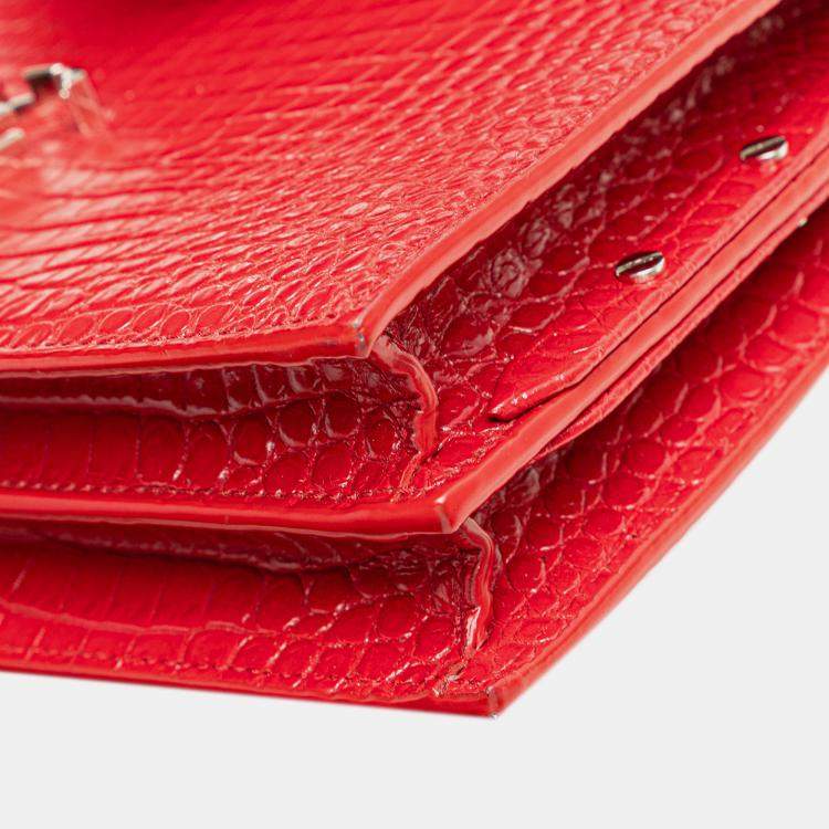 مملوكة مسبقًا Saint Laurent Paris Red Croc Embossed Leather Monogram Cassandra Clasp Bag