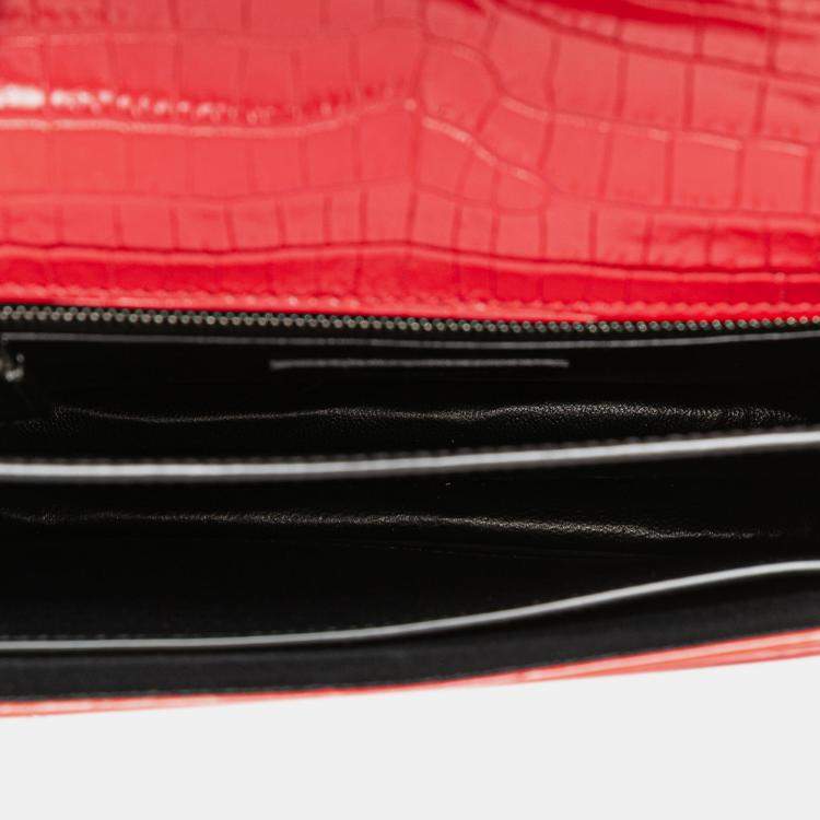 مملوكة مسبقًا Saint Laurent Paris Red Croc Embossed Leather Monogram Cassandra Clasp Bag