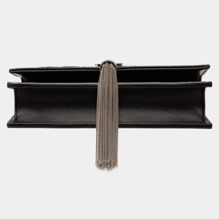 مملوكة مسبقًا Saint Laurent Paris Black Calfskin Cloud Star Applique Classic Monogram Kate Tassel Wallet on Chain