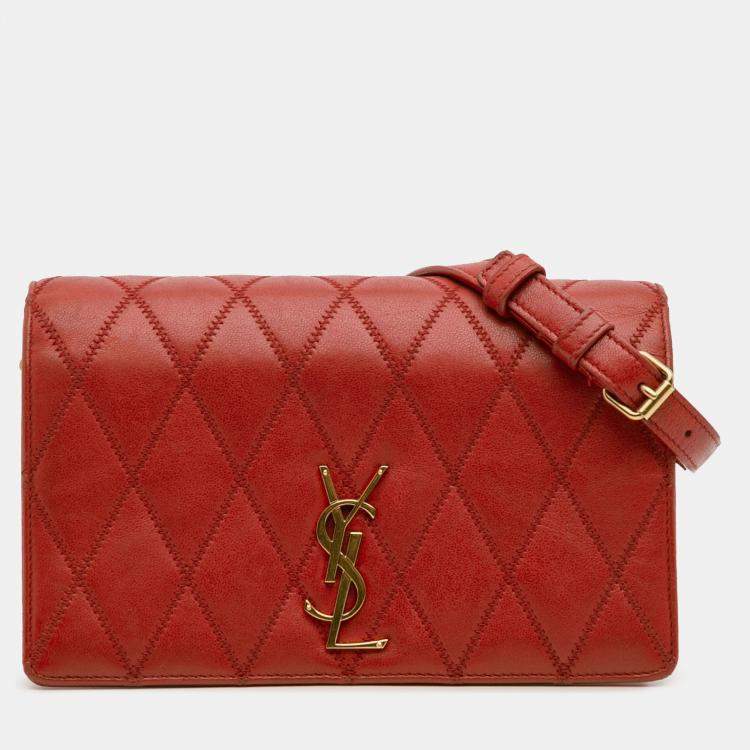 مملوكة مسبقًا Saint Laurent Paris Red Diamond Quilted Lambskin Angie Chain Bag