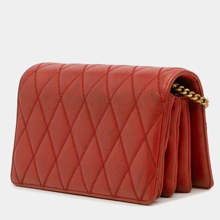 مملوكة مسبقًا Saint Laurent Paris Red Diamond Quilted Lambskin Angie Chain Bag