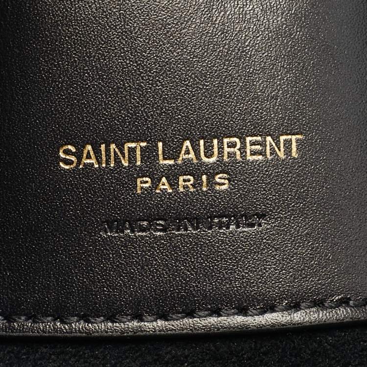 Pre Owned Saint Laurent Black Leather Small Le 37 Bucket Bag
