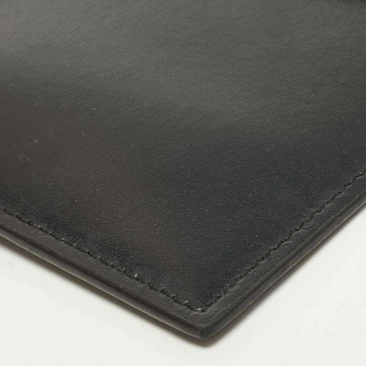 مملوكة مسبقًا Saint Laurent Uptown Black Leather Clutch