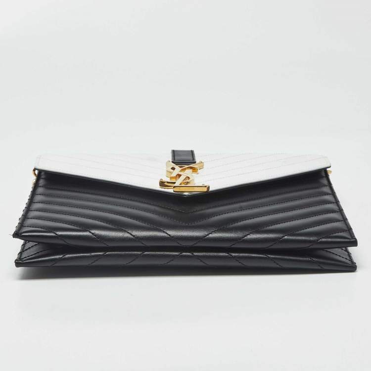مملوكة مسبقًا Saint Laurent Envelope Black/White Matelassé Leather Chain Shoulder Bag