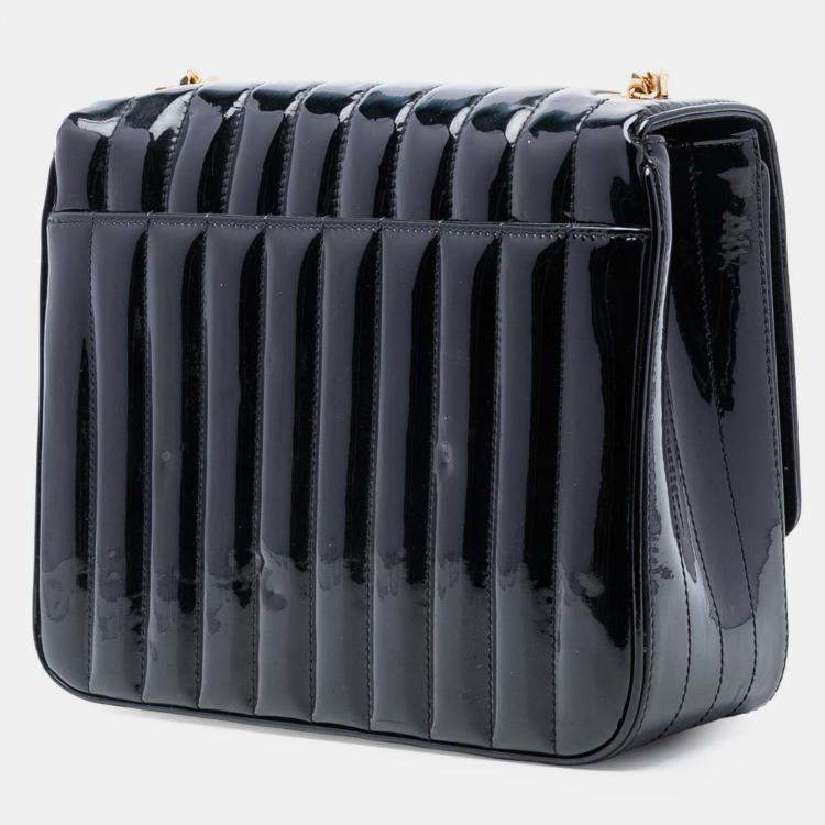 مملوكة مسبقًا Saint Laurent Paris Black Large Patent Vicky Crossbody