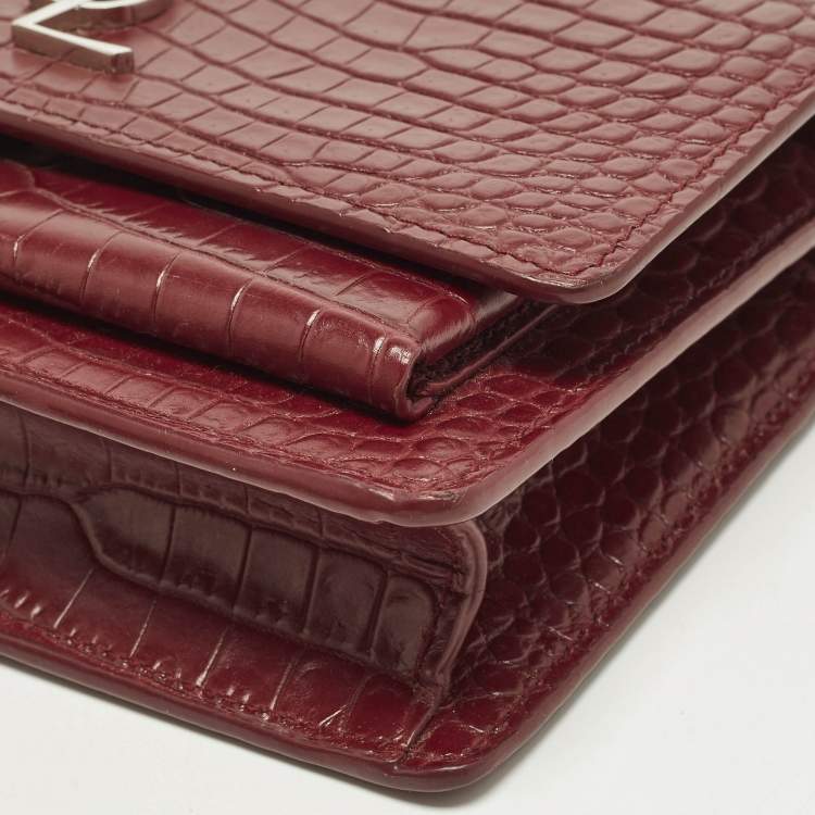 مملوكة مسبقًا Saint Laurent Sunset Small Red Croc Embossed Leather Shoulder Bag