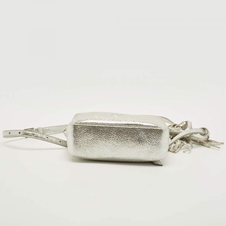 Pre Owned Saint Laurent Lou Silver Crackled Leather Convertible Belt Bag