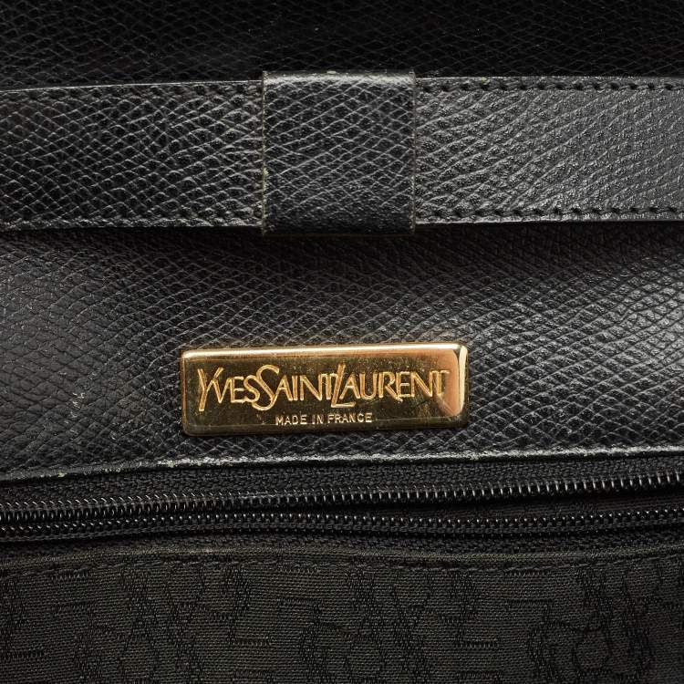 Pre Owned Saint Laurent Y Studded Envelope Black Leather Crossbody Bag