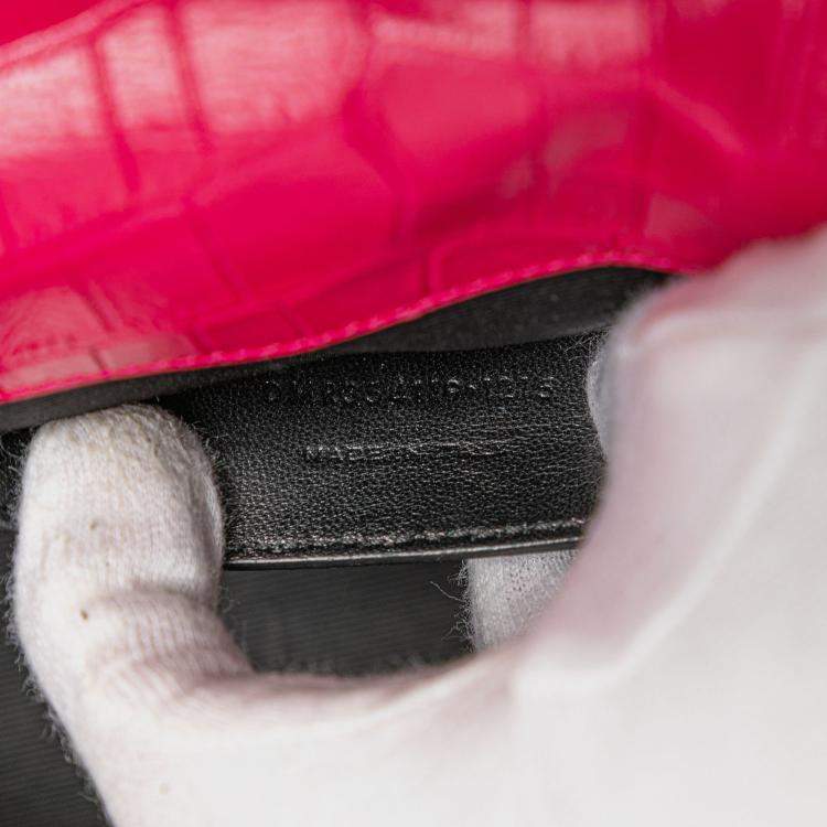 Pre Owned Saint Laurent Paris Pink Medium Croc Embossed Leather Kate Tassel Crossbody